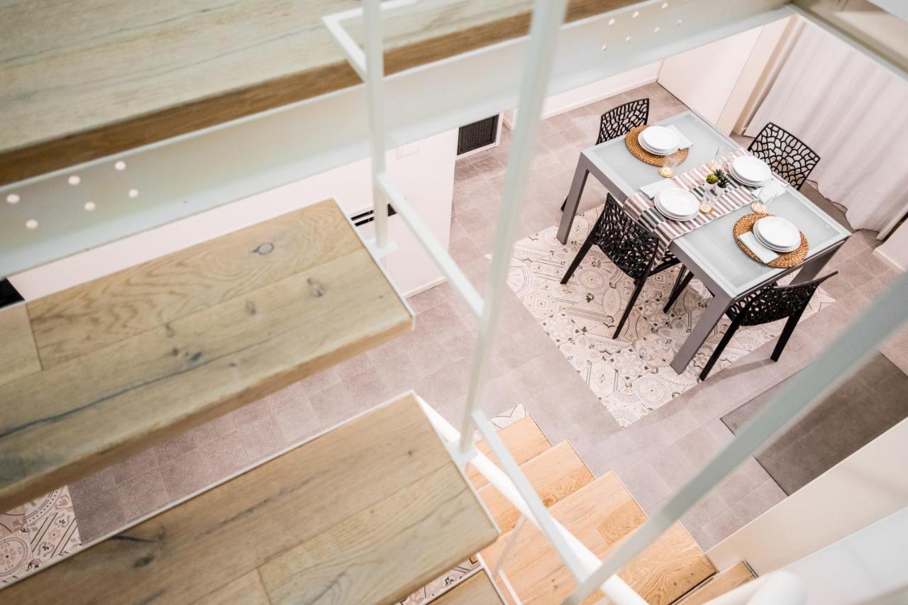 Erma-Mare Apartment Полиняно а Маре Екстериор снимка